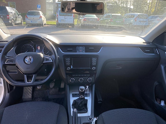 Skoda Octavia 4 of 5