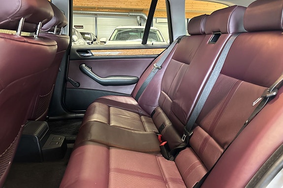 BMW 325i 7 of 8