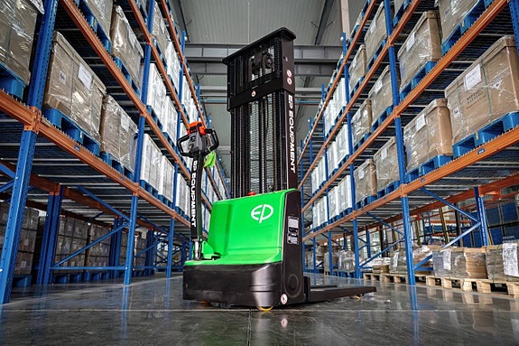 Elstaplare 1,5 ton – EP DS3 3300 mm Litium, finns med AGM 3 of 5