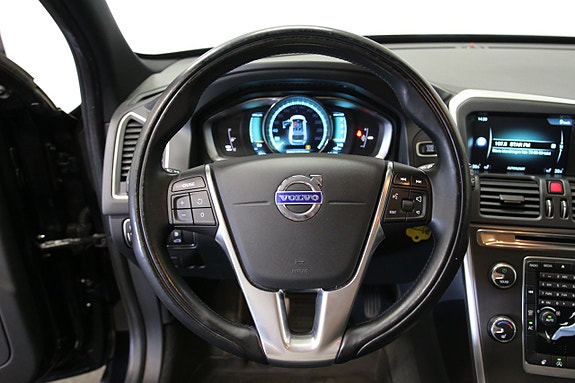 Volvo XC60 7 of 23