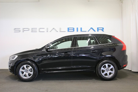 Volvo XC60 2 of 23