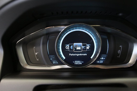 Volvo XC60 23 of 23