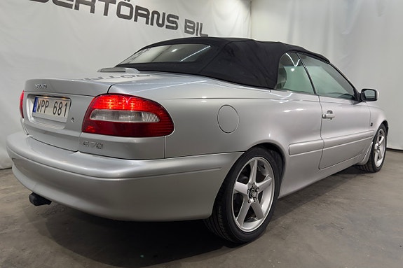 Volvo C70 7 of 16