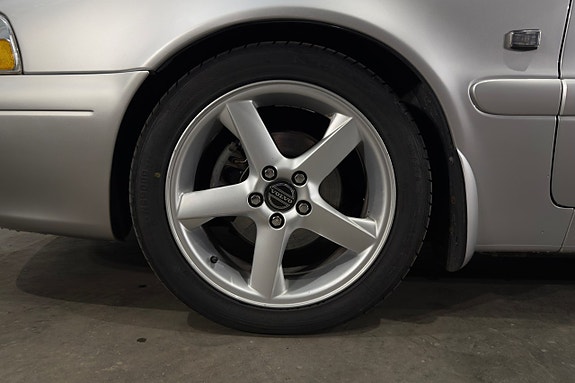 Volvo C70 16 of 16
