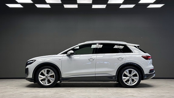 Audi Q4 e-tron 5 of 5