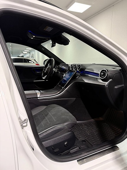Mercedes-Benz C220 d 16 of 16