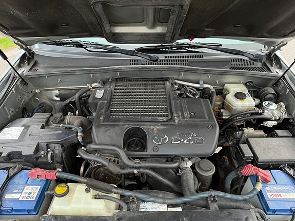 Toyota Land Cruiser 9 of 10