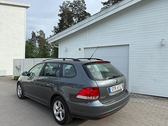 Volkswagen Golf V 11 of 11