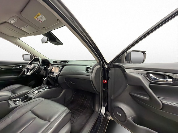 Nissan X-Trail 12 of 30