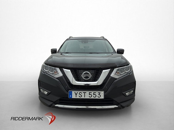 Nissan X-Trail 2 of 5