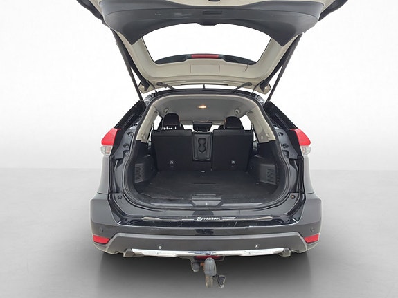 Nissan X-Trail 25 of 30