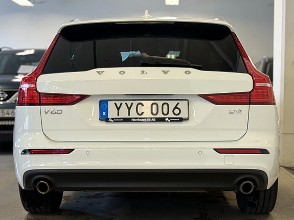 Volvo V60 8 of 15