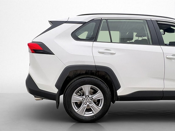 Toyota RAV4 27 of 28