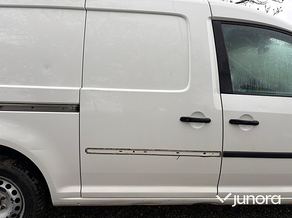 Volkswagen Caddy Maxi 13 of 30