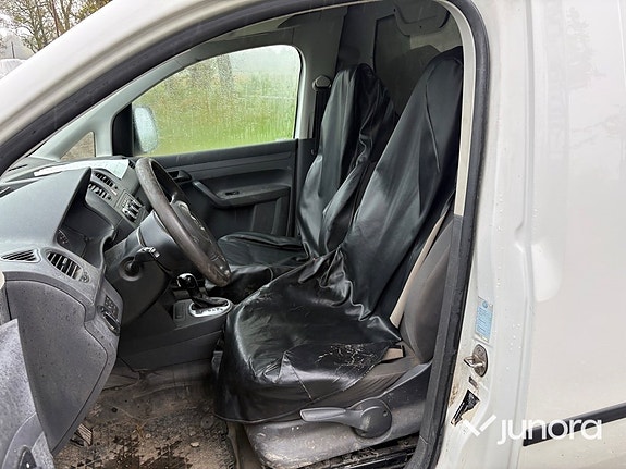 Volkswagen Caddy Maxi 28 of 30