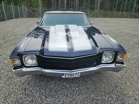 Chevrolet El Camino 2 of 5