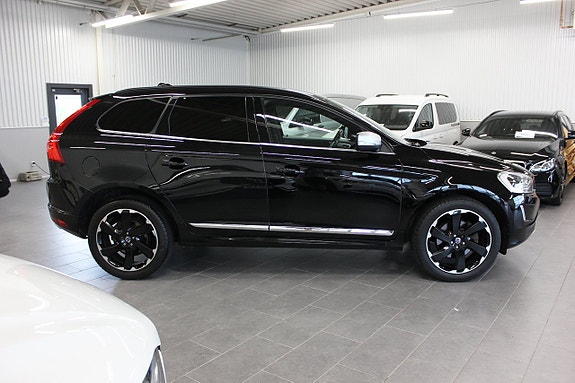 Volvo XC60 5 of 5