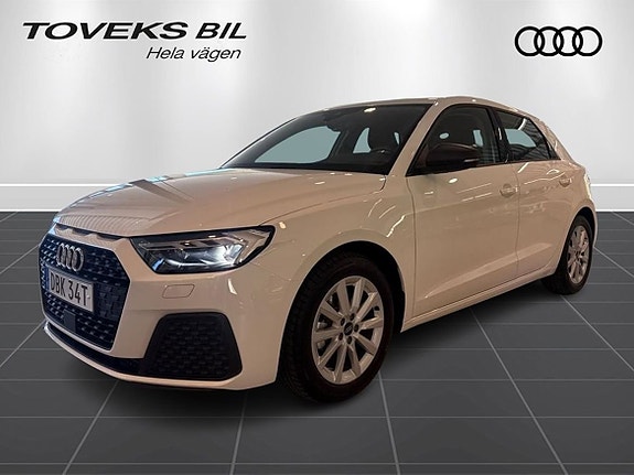 Audi A1 4 of 5