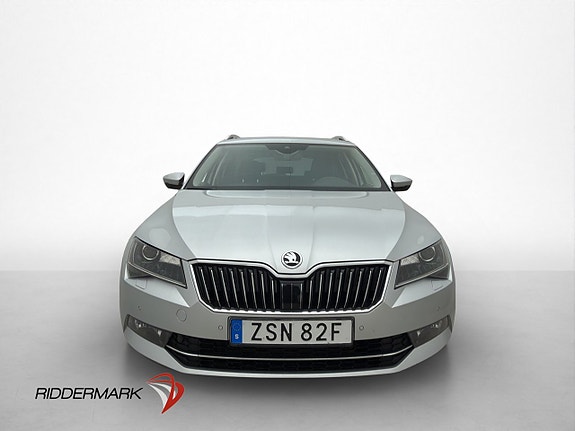 Skoda Superb 3 of 5