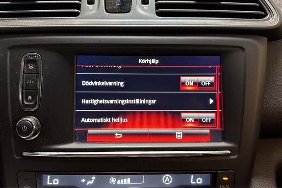 Renault Kadjar 17 of 21