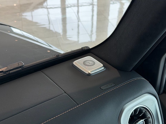 Mercedes-Benz G63 16 of 30
