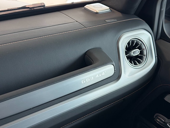 Mercedes-Benz G63 15 of 30
