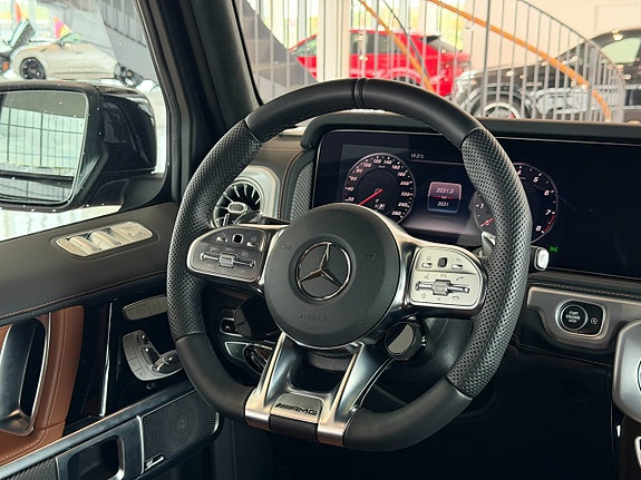 Mercedes-Benz G63 14 of 30