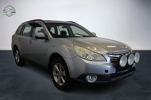 Subaru Outback 3 of 5