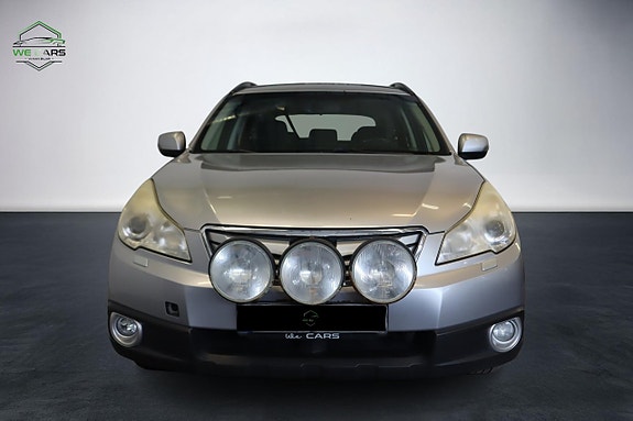 Subaru Outback 4 of 5