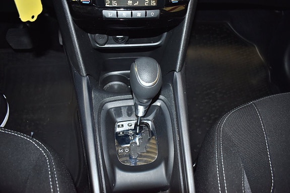 Peugeot 2008 11 of 13