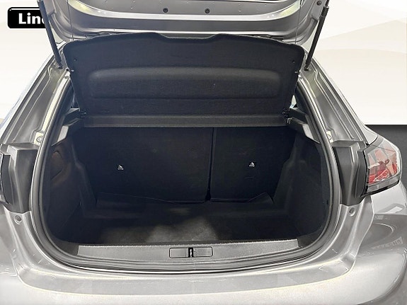 Peugeot 208 12 of 19