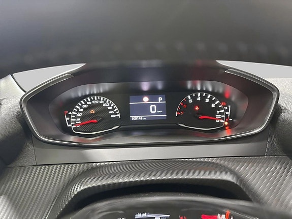 Peugeot 208 14 of 19