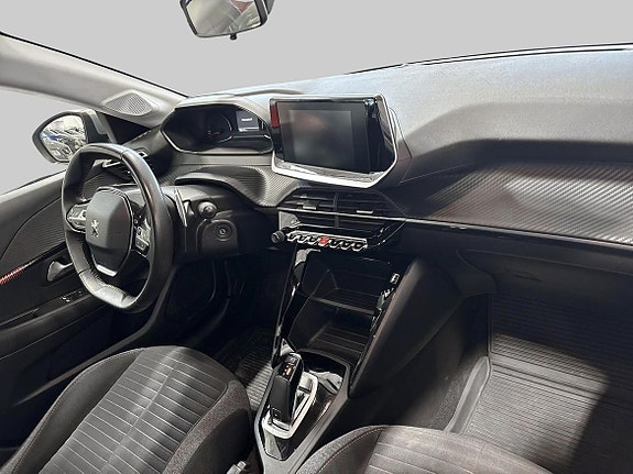 Peugeot 208 9 of 19