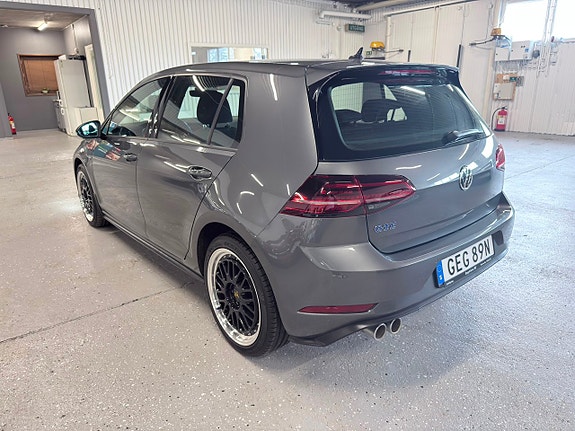 Volkswagen Golf I 4 of 21