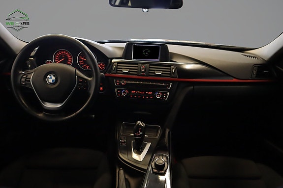BMW 320 16 of 19