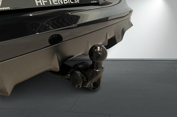 Cupra Formentor e-HYBRID 18 of 24
