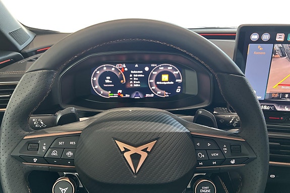 Cupra Formentor e-HYBRID 17 of 24