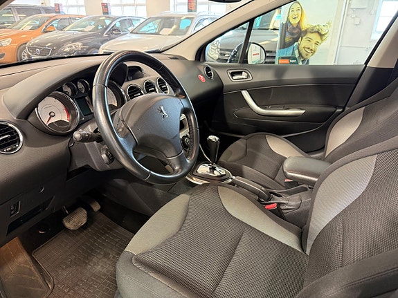 Peugeot 308 6 of 11