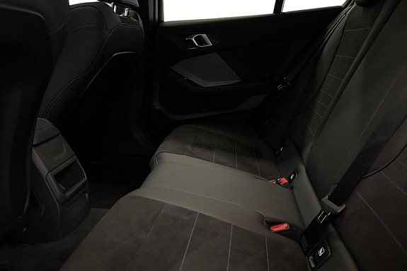 BMW 120 11 of 20