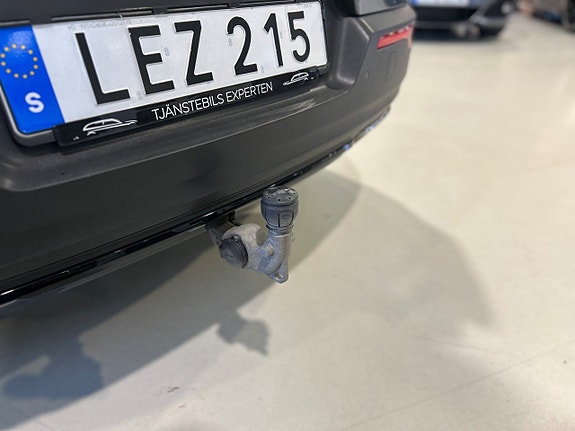 Volvo XC40 6 of 14