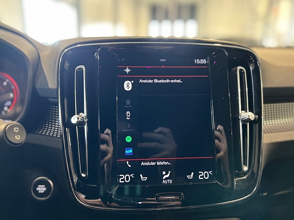 Volvo XC40 11 of 14