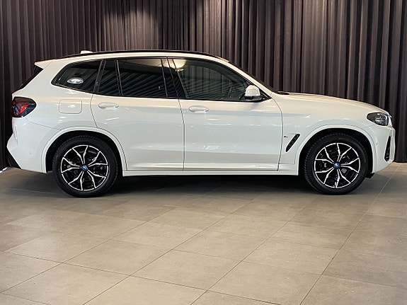 BMW X3 3 of 30