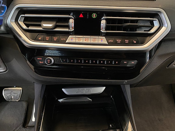 BMW X3 13 of 30