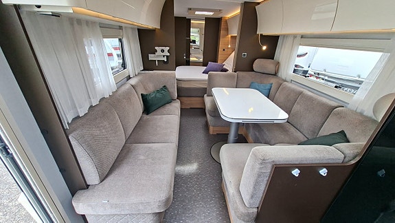 Adria Alpina 663 HT 9 of 23