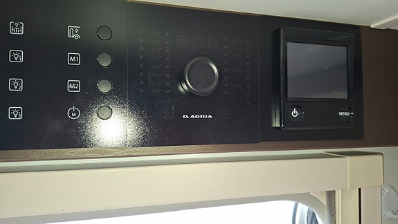 Adria Alpina 663 HT 22 of 23
