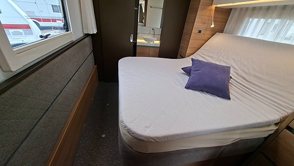 Adria Alpina 663 HT 16 of 23