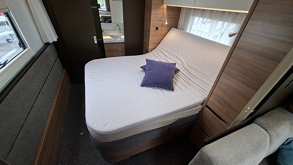 Adria Alpina 663 HT 10 of 23