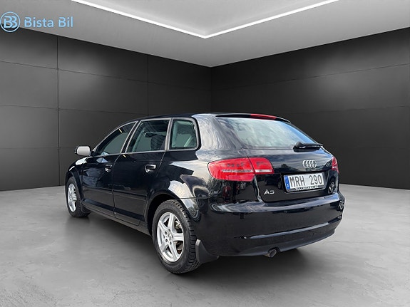 Audi A3 4 of 5