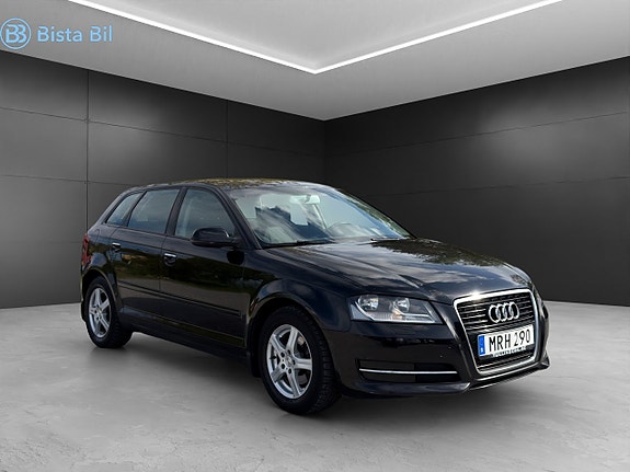 Audi A3 3 of 5