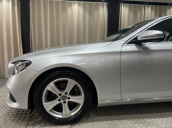 Mercedes-Benz E200 d 4 of 5